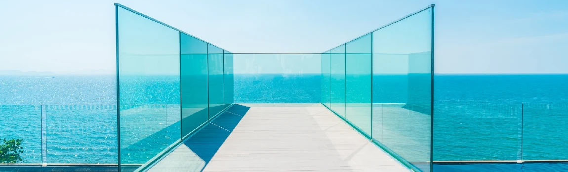 Customized Glass Pool Fence Repair Services in Lauderdale Lakes, FL