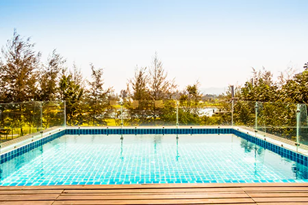 Cost of Glass Pool Fence Repair in Lauderdale Lakes, FL